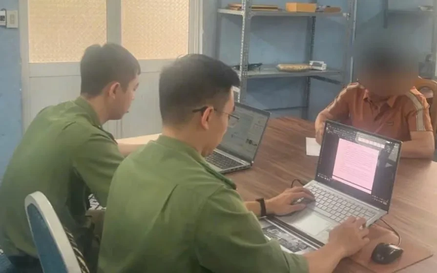 Chia sẻ thông tin xuyên tạc trên Facebook, một người đàn ông bị phạt 7,5 triệu đồng