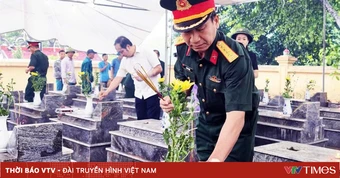 Chiến dịch 500 ngày đêm: Lặng thầm những bàn tay “hoàn nguyên” phần mộ liệt sĩ tại Thái Nguyên