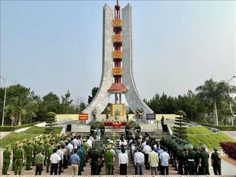 Chiến dịch '500 ngày đêm': Số hóa, cập nhật dữ liệu liên quan đến quá trình lấy mẫu hài cốt liệt sĩ