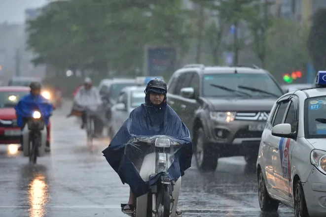 Chiều tối nay, vùng núi Bắc Bộ mưa dông, có nơi trên 70mm Chiều tối nay, vùng núi Bắc Bộ mưa dông, có nơi trên 70mm