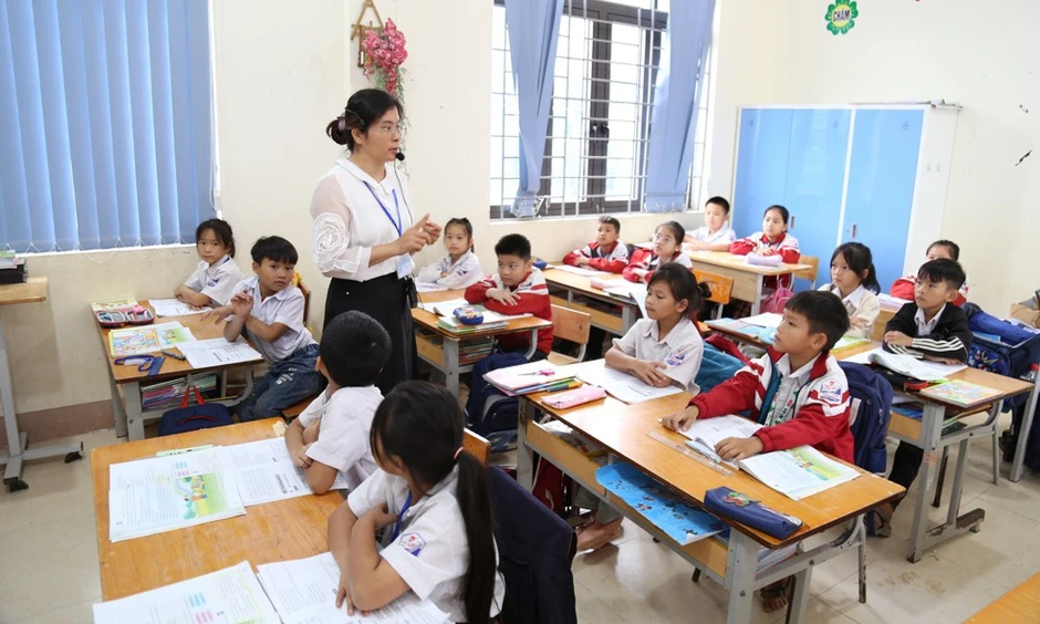 Chính phủ yêu cầu các bộ, ngành hoàn thành sắp xếp, tinh gọn bộ máy trong tháng 10