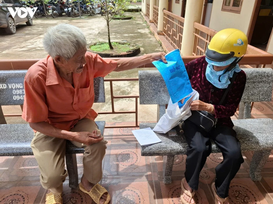 Chính quyền địa phương 2 cấp - áp lực từ thiếu đồng bộ năng lực số Chính quyền địa phương 2 cấp - áp lực từ thiếu đồng bộ năng lực số