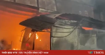 Chợ Biên Hòa cháy do chập điện