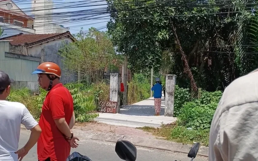 Chồng dùng dao sát hại vợ và con 2 tháng tuổi ở Tây Ninh Chồng dùng dao sát hại vợ và con 2 tháng tuổi ở Tây Ninh