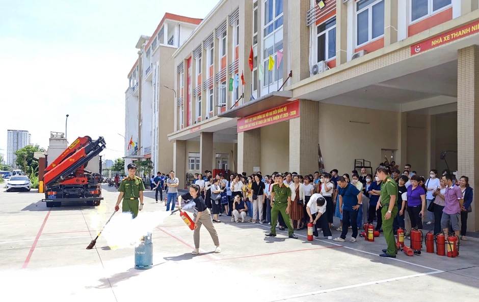 Chủ động phòng ngừa hỏa hoạn mùa nắng nóng trên địa bàn Thủ đô Chủ động phòng ngừa hỏa hoạn mùa nắng nóng trên địa bàn Thủ đô