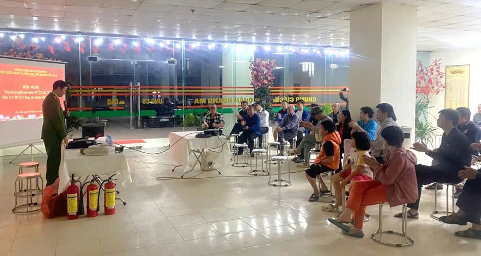 Chủ động phòng ngừa hỏa hoạn mùa nắng nóng trên địa bàn Thủ đô Chủ động phòng ngừa hỏa hoạn mùa nắng nóng trên địa bàn Thủ đô