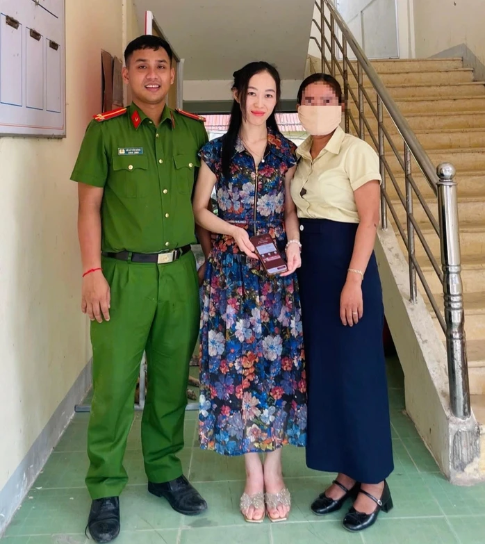 Chủ quầy thuốc tây tìm người chuyển nhầm 90 triệu đồng Chủ quầy thuốc tây tìm người chuyển nhầm 90 triệu đồng
