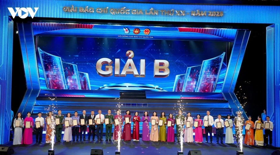 Chủ tịch Hội Nhà báo VN: AI càng phát triển, báo chí càng phải giữ vững sự thật