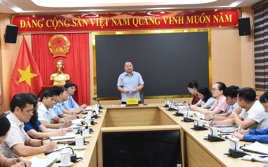 Chủ tịch UBND tỉnh Tuyên Quang chỉ đạo làm rõ điểm thi Toán cao bất thường Chủ tịch UBND tỉnh Tuyên Quang chỉ đạo làm rõ điểm thi Toán cao bất thường