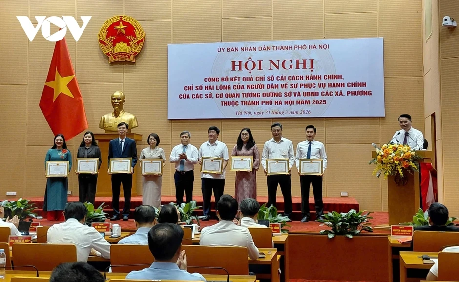 Chủ tịch UBND TP Hà Nội: “Hà Nội đã nói là làm, làm nhanh, làm đúng, làm hiệu quả" Chủ tịch UBND TP Hà Nội: “Hà Nội đã nói là làm, làm nhanh, làm đúng, làm hiệu quả"