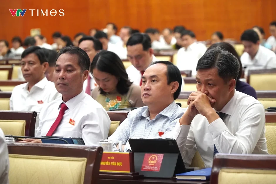 Chủ tịch UBND TP Hồ Chí Minh: Vẫn còn tình trạng né trách nhiệm gây khó cho người dân và doanh nghiệp Chủ tịch UBND TP Hồ Chí Minh: Vẫn còn tình trạng né trách nhiệm gây khó cho người dân và doanh nghiệp