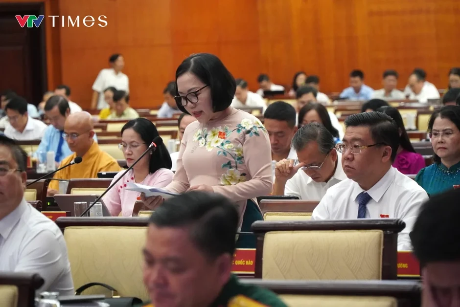 Chủ tịch UBND TP Hồ Chí Minh: Vẫn còn tình trạng né trách nhiệm gây khó cho người dân và doanh nghiệp Chủ tịch UBND TP Hồ Chí Minh: Vẫn còn tình trạng né trách nhiệm gây khó cho người dân và doanh nghiệp