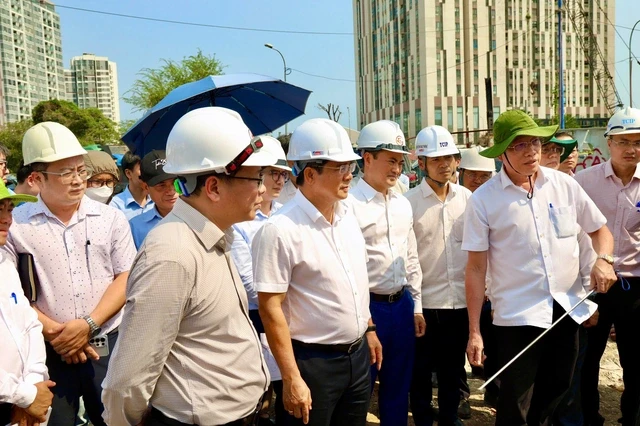 Chủ tịch UBND TPHCM kiểm tra tiến độ nút giao An Phú Chủ tịch UBND TPHCM kiểm tra tiến độ nút giao An Phú