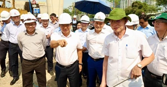 Chủ tịch UBND TPHCM kiểm tra tiến độ nút giao An Phú