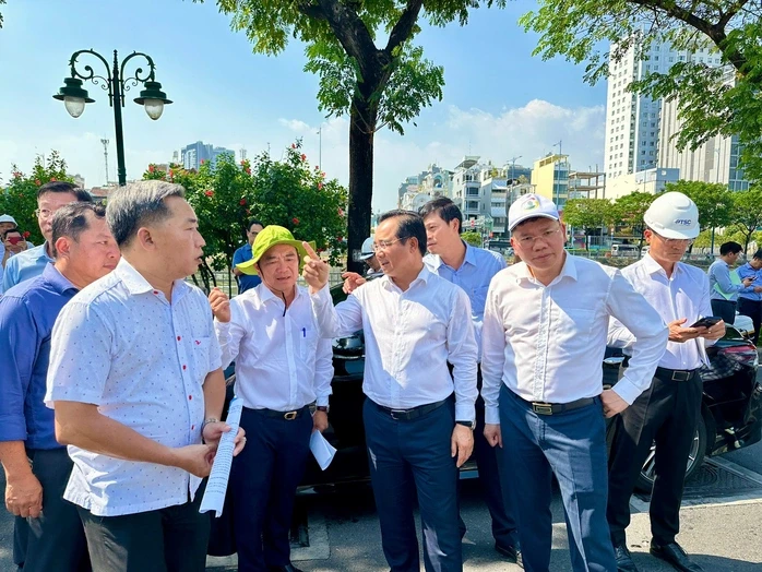 Chủ tịch UBND TPHCM Nguyễn Văn Được: Tháng 6 phải giao mặt bằng sạch dự án cầu đường Nguyễn Khoái Chủ tịch UBND TPHCM Nguyễn Văn Được: Tháng 6 phải giao mặt bằng sạch dự án cầu đường Nguyễn Khoái