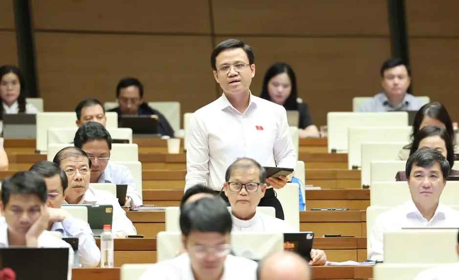 Chú trọng hoàn thiện quy định về "vùng cấm" và "chốt chặn" pháp lý Chú trọng hoàn thiện quy định về "vùng cấm" và "chốt chặn" pháp lý