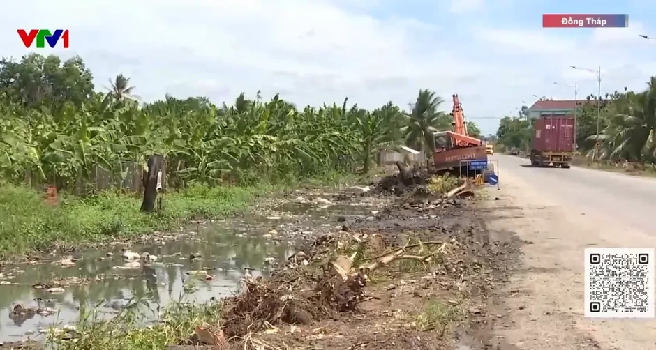 Chưa kịp thi công hoàn chỉnh, mặt bằng Đường tỉnh 878 (Đồng Tháp) đã biến dạng