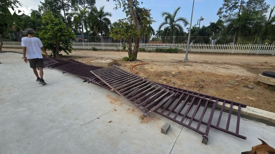 Chưa nghiệm thu, công viên Thủ Dầu Một đã xuất hiện nứt, sạt lở bờ hồ