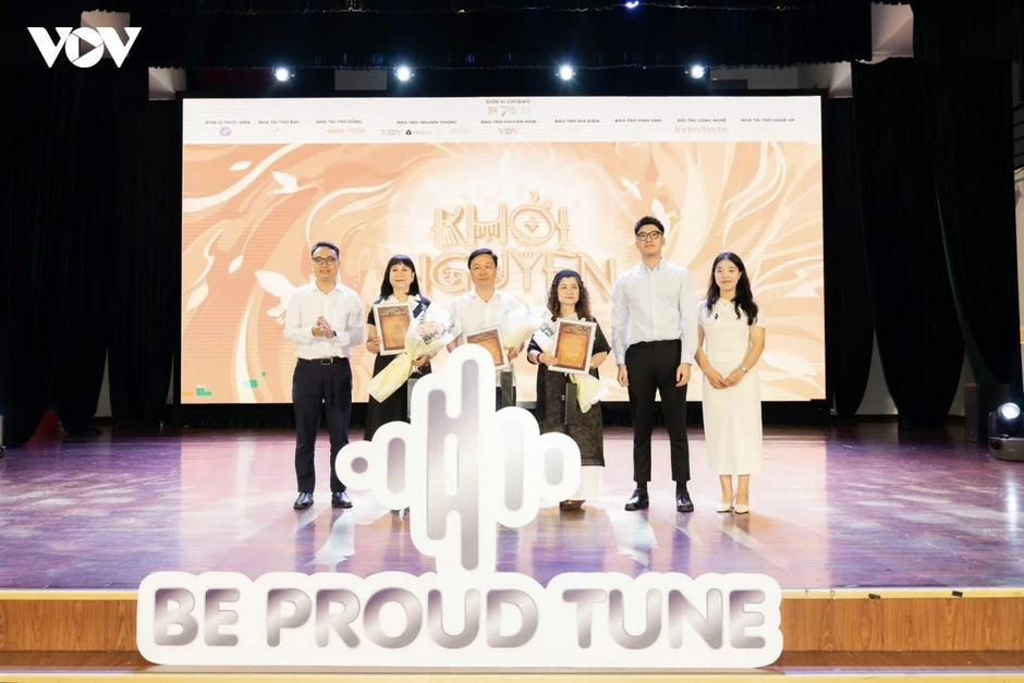 Chung kết BE PROUD TUNE 2026: Bùng nổ tài năng phát thanh sinh viên Chung kết BE PROUD TUNE 2026: Bùng nổ tài năng phát thanh sinh viên