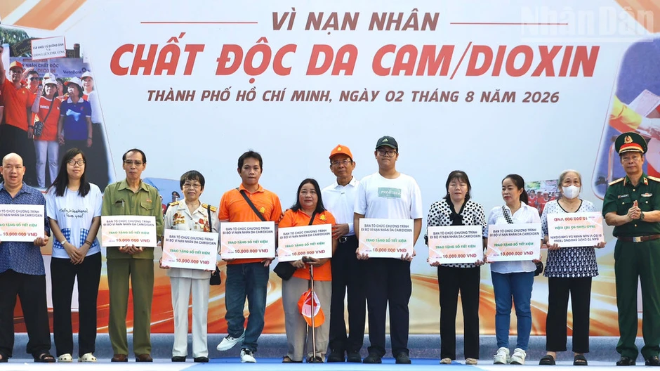Chung tay chăm lo nạn nhân chất độc da cam Chung tay chăm lo nạn nhân chất độc da cam