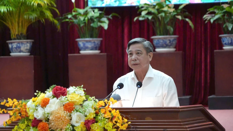 Chung tay gỡ "thẻ vàng" IUU và bảo vệ chủ quyền biển đảo từ đất liền Chung tay gỡ "thẻ vàng" IUU và bảo vệ chủ quyền biển đảo từ đất liền