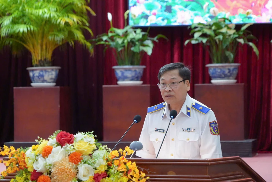 Chung tay gỡ "thẻ vàng" IUU và bảo vệ chủ quyền biển đảo từ đất liền Chung tay gỡ "thẻ vàng" IUU và bảo vệ chủ quyền biển đảo từ đất liền