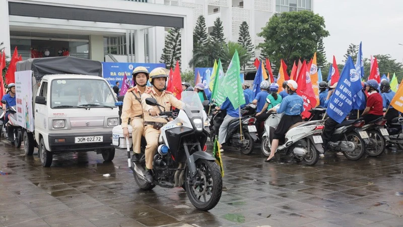 Chung tay hiện thực hóa khát vọng của thanh niên cho một tương lai tươi sáng Chung tay hiện thực hóa khát vọng của thanh niên cho một tương lai tươi sáng