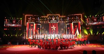 Chương trình nghệ thuật chính luận “81 Mùa bình yên”