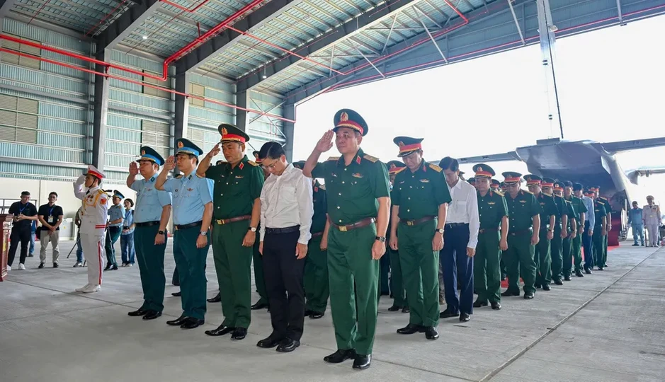Chuyến bay đặc biệt đưa 7.104 mẫu hài cốt liệt sĩ đi tìm danh tính