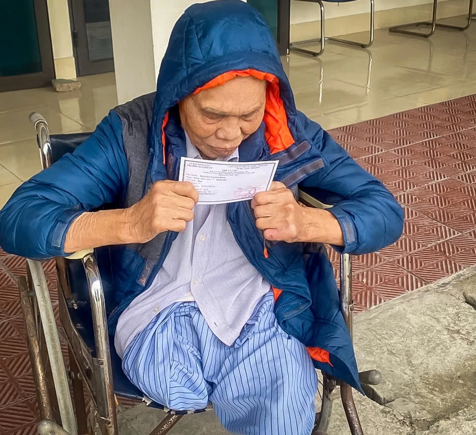 Chuyện của những cử tri sau cánh cổng ‘trại phong’ ở Ninh Bình Chuyện của những cử tri sau cánh cổng ‘trại phong’ ở Ninh Bình