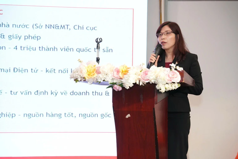 Chuyển đổi sinh kế bền vững từ buôn bán chó mèo sang ngành nghề an toàn và văn minh Chuyển đổi sinh kế bền vững từ buôn bán chó mèo sang ngành nghề an toàn và văn minh