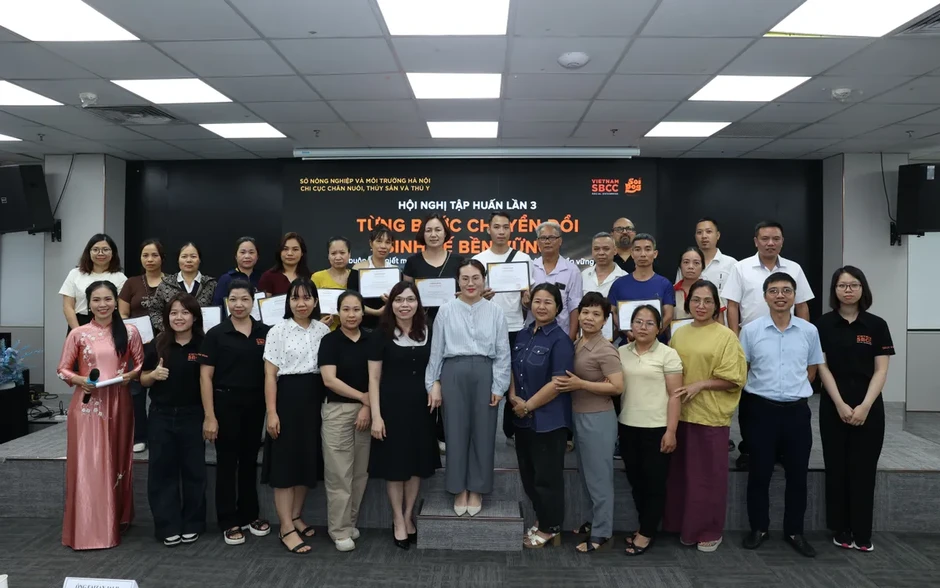 Chuyển đổi sinh kế từ buôn bán, giết mổ chó mèo sang ngành nghề phát triển bền vững Chuyển đổi sinh kế từ buôn bán, giết mổ chó mèo sang ngành nghề phát triển bền vững