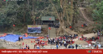 Chuyện về đền thiêng ở Nghệ An mỗi năm mở ngày hội bắt cá mát một lần để chiêu đãi khách