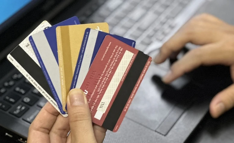 Công an có cảnh báo nóng tới tất cả học sinh, sinh viên đang muốn mở tài khoản ngân hàng với mục đích này Công an có cảnh báo nóng tới tất cả học sinh, sinh viên đang muốn mở tài khoản ngân hàng với mục đích này