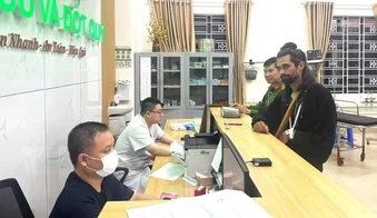 Công an đưa du khách nước ngoài vượt quãng đường gần 100km đi cấp cứu trong đêm