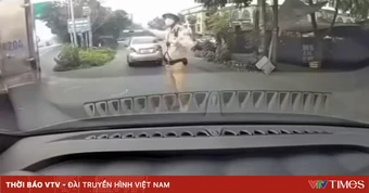 Công an Hà Nội làm rõ vụ người tự nhận là thầy dạy lái xe tranh cãi với CSGT