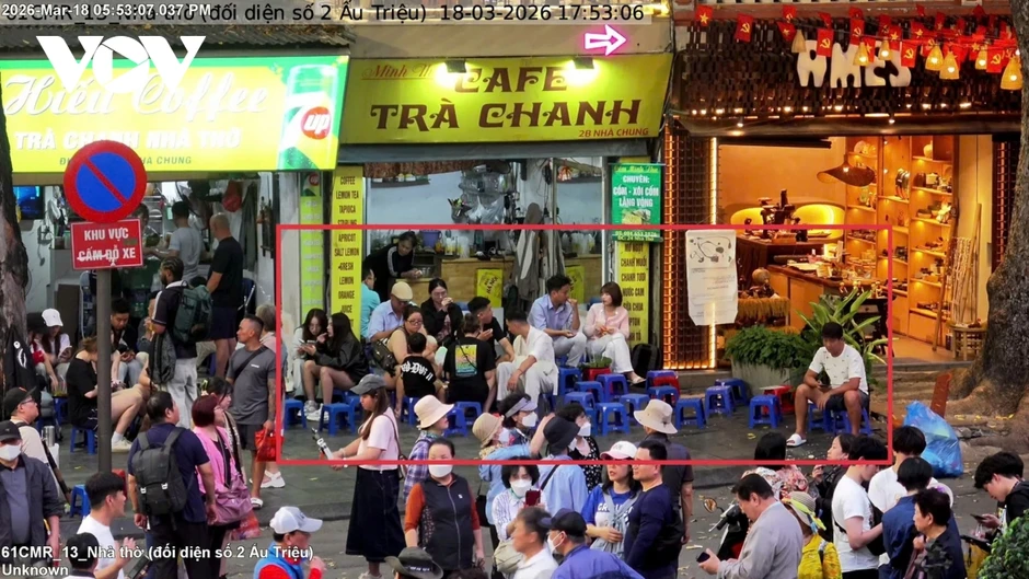 Công an Hà Nội phạt nguội gần 400 địa điểm vi phạm trật tự đô thị trong một ngày