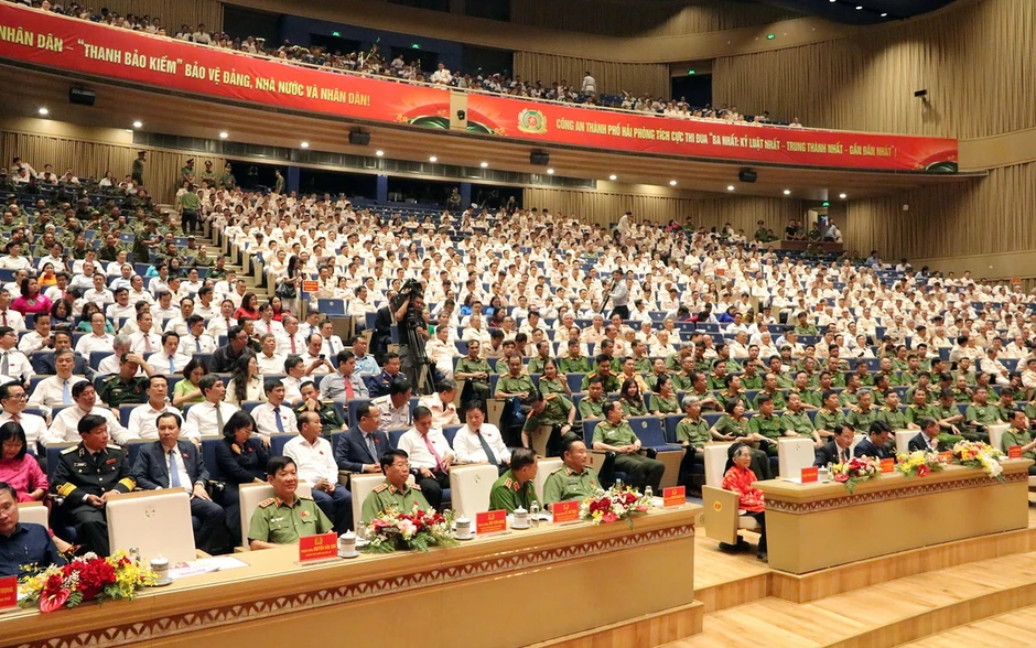 Công an Hải Phòng là điểm tựa bình yên của doanh nghiệp, người dân và du khách, Công an Hải Phòng là điểm tựa bình yên của doanh nghiệp, người dân và du khách,
