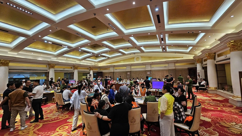 Công an Lạng Sơn nói gì về clip cho rằng 'nhiều người đu cây tháo chạy khỏi casino' Công an Lạng Sơn nói gì về clip cho rằng 'nhiều người đu cây tháo chạy khỏi casino'