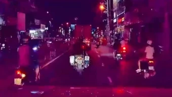 Công an phường mở đường, đưa người phụ nữ đi cấp cứu kịp thời