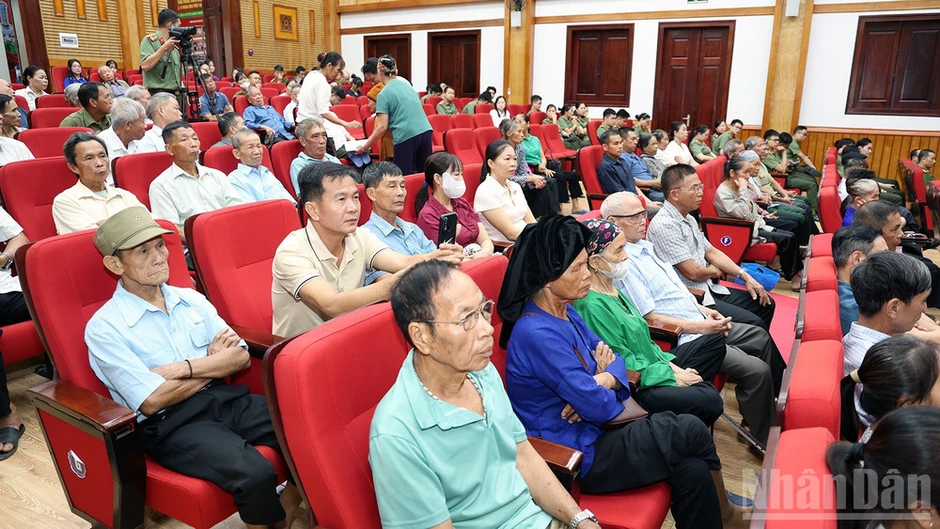 Công an tỉnh Tuyên Quang phát động cao điểm thu nhận mẫu ADN thân nhân liệt sĩ