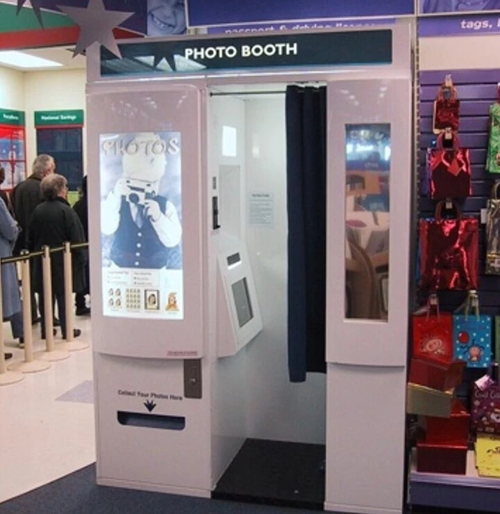 Công an TP Hà Nội cảnh báo nguy cơ lộ lọt dữ liệu cá nhân từ dịch vụ photobooth Công an TP Hà Nội cảnh báo nguy cơ lộ lọt dữ liệu cá nhân từ dịch vụ photobooth