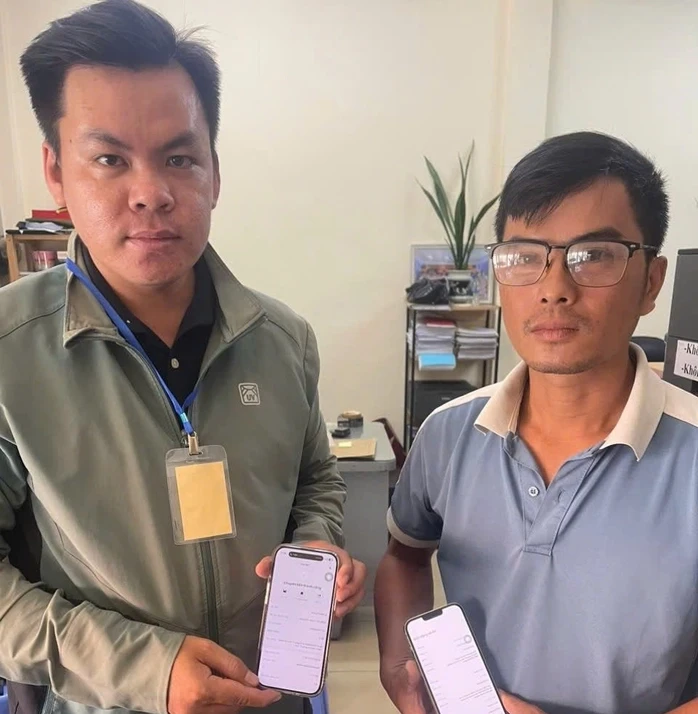 Công an TPHCM giúp người đàn ông nhận lại 400 triệu đồng Công an TPHCM giúp người đàn ông nhận lại 400 triệu đồng