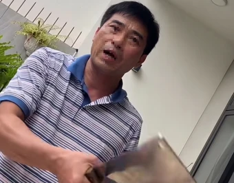 Công an TP.HCM thông tin vụ thợ khóa bị chủ nhà đe dọa hành hung sau khi mở cửa phòng ngủ