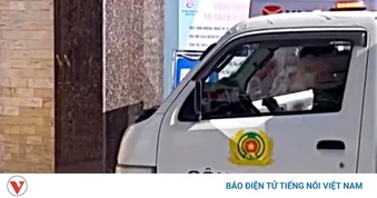 Công an xã dùng ô tô chở thí sinh ngủ quên tới điểm thi vào lớp 10 ở Nghệ An
