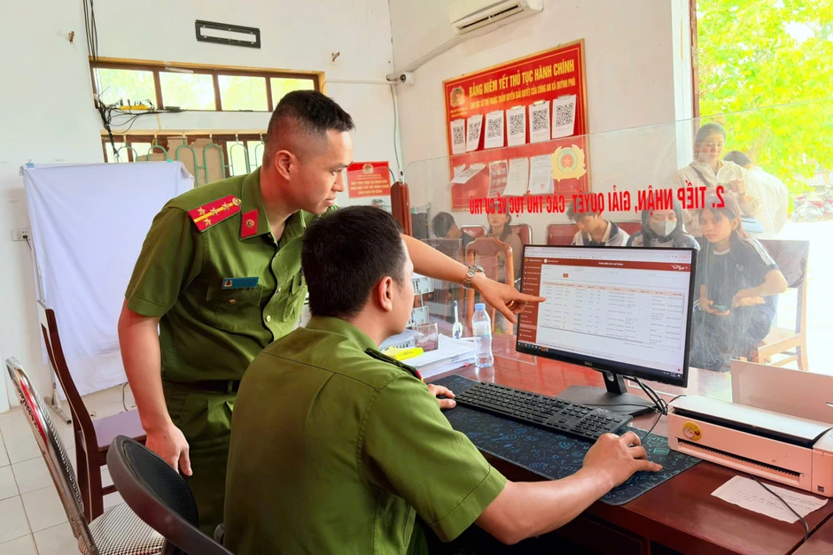 Công an xã tìm lại thân nhân liệt sĩ sau 45 năm thất lạc Công an xã tìm lại thân nhân liệt sĩ sau 45 năm thất lạc