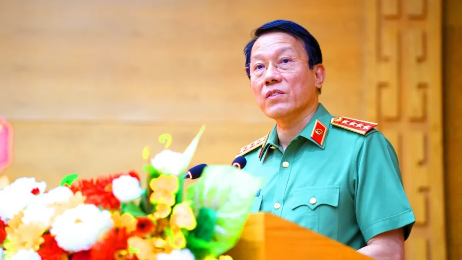 Công bố quyết định thành lập Công an TP Đồng Nai Công bố quyết định thành lập Công an TP Đồng Nai