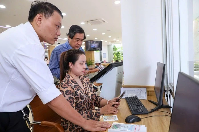 Công chức xin thôi việc được đề xuất hỗ trợ thế nào? Công chức xin thôi việc được đề xuất hỗ trợ thế nào?