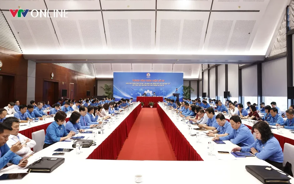 Công đoàn cơ sở phải là điểm tựa của người lao động Công đoàn cơ sở phải là điểm tựa của người lao động