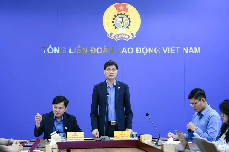 Công nhân mắc bệnh hiểm nghèo, bệnh nghề nghiệp được Công đoàn hỗ trợ 1-2 triệu đồng Công nhân mắc bệnh hiểm nghèo, bệnh nghề nghiệp được Công đoàn hỗ trợ 1-2 triệu đồng